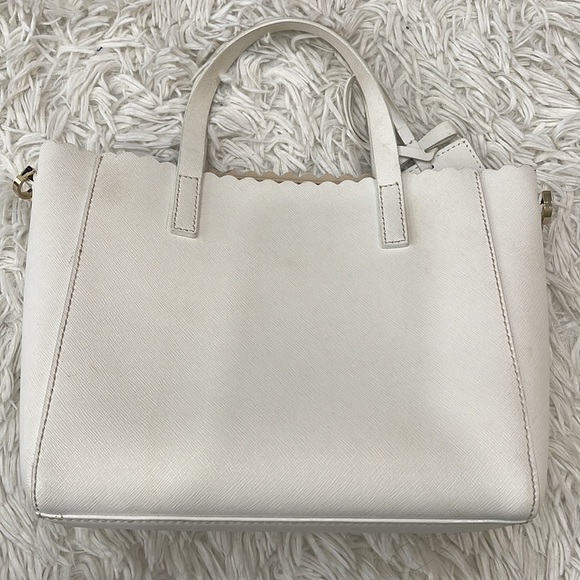Kate Spade White Scalloped Handbag - Picture 3 of 6